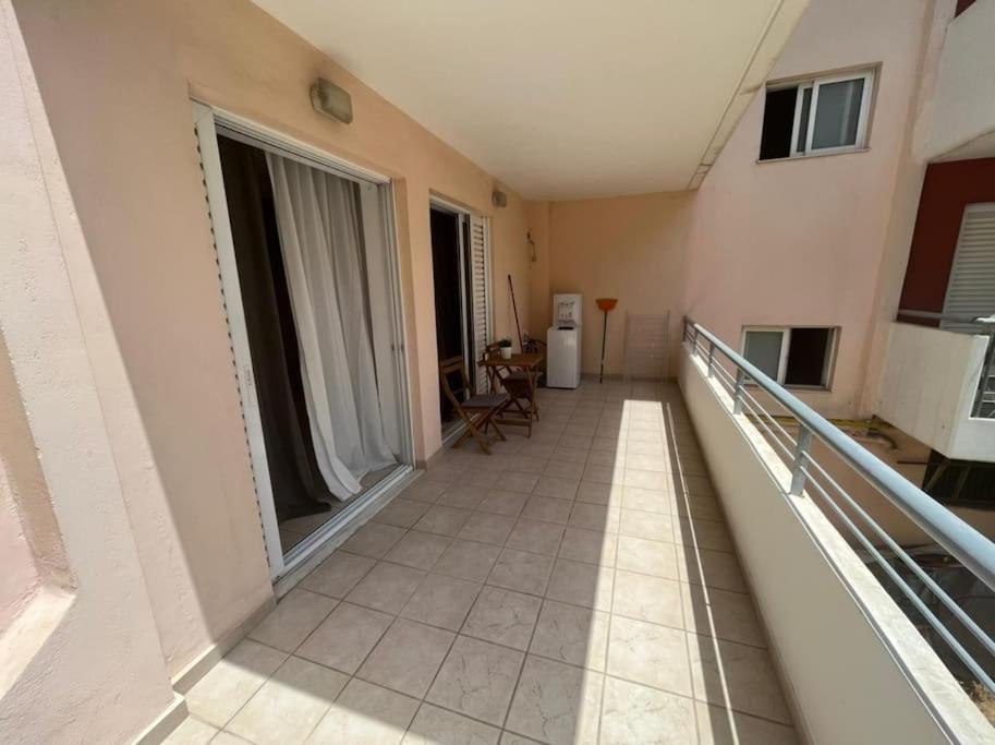 Apartament Modern Studio Large Veranda -Metro Station Suggrou Ateny Zewnętrze zdjęcie
